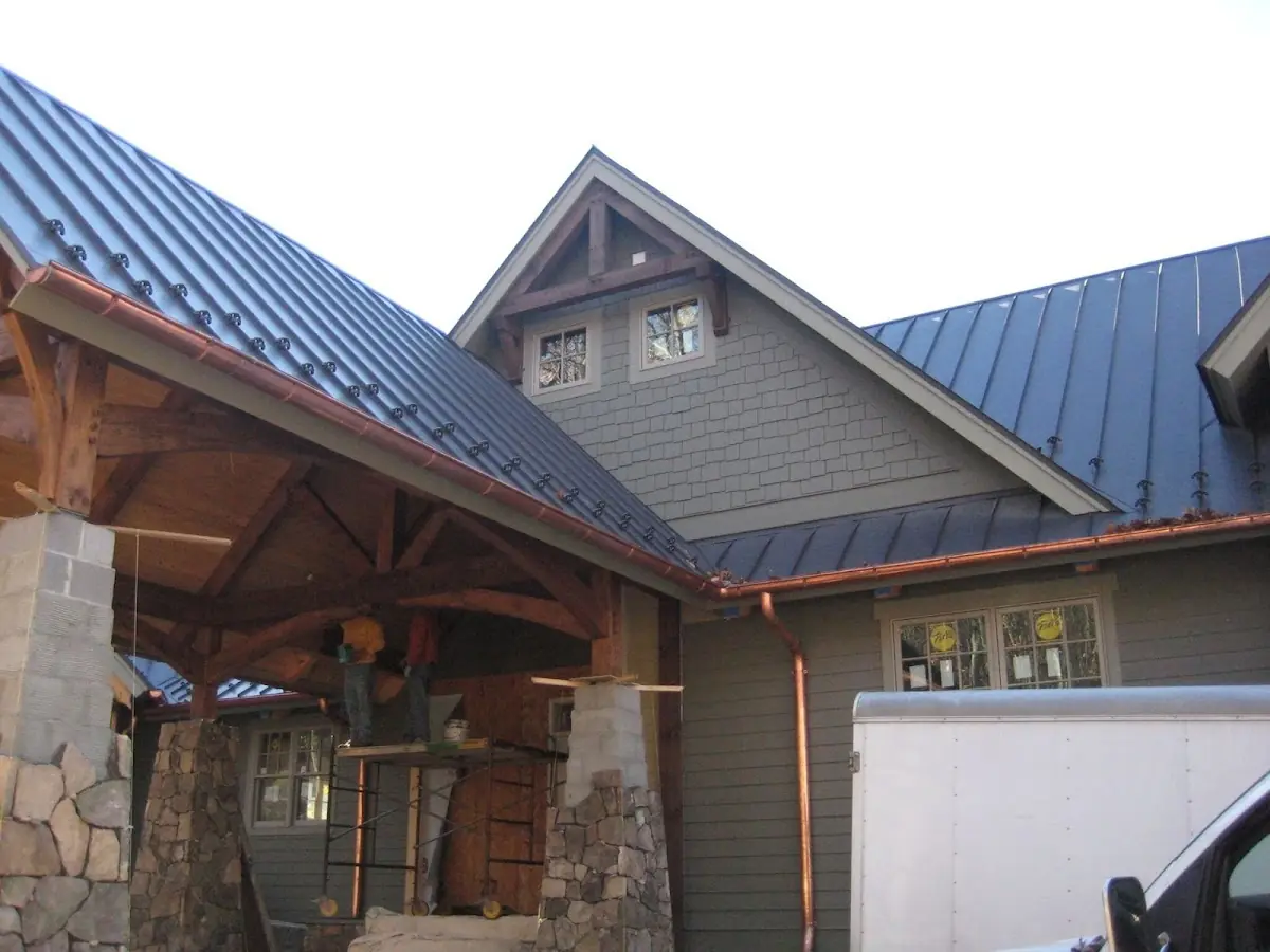 Craftsman Roofing team delivering quality roofing work in Meadow Brook